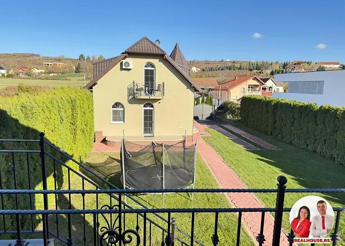 アパート Aria Lux