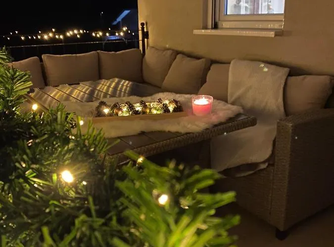 Aria Lux アパート *